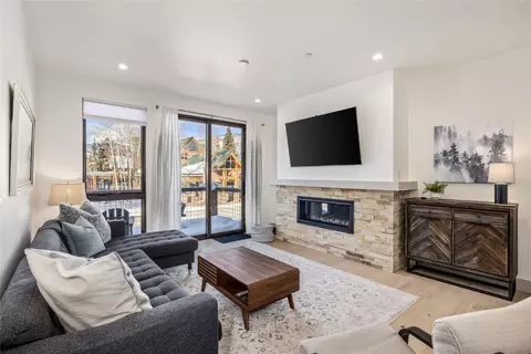 Living - 50 E 6th St #A3, Silverthorne, CO 80498 photo 1 of 5