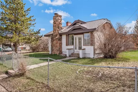 401 Moffat Ave, Oak Creek, CO 80467