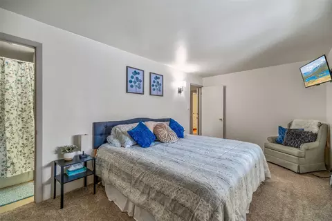 Bedroom - 370 E La Bonte St #A, Dillon, CO 80435 photo 1 of 9