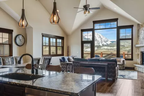 229 Stonefly Dr, Silverthorne, CO 80498