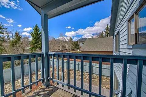 227 E Rabbit Ct, Silverthorne, CO 80498 photo 4