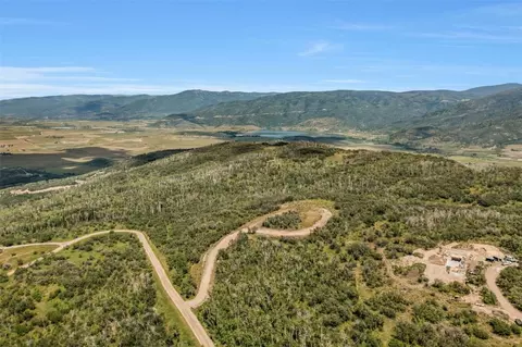 27300 Sundance Trl, Steamboat Springs, CO 80487