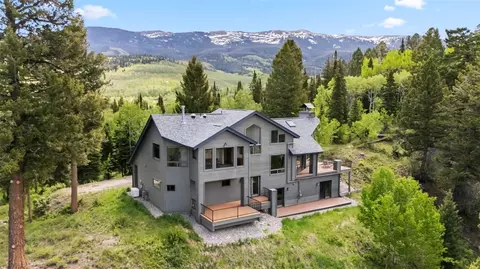 212 Spruce Ridge Rd, Silverthorne, CO 80498