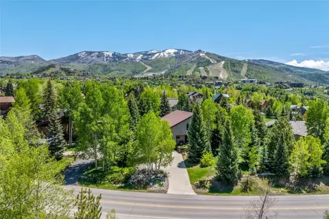 1456 Steamboat Blvd, Steamboat Springs, CO 80487