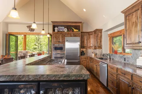 460 Two Cabins Dr, Silverthorne, CO 80498 photo 9