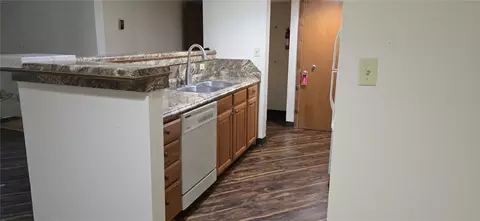 Kitchen - 57 Copper Cir #106, Copper Mountain, CO 80443 photo 2 of 2