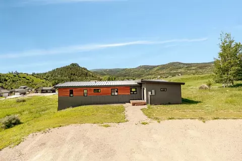 30510 Ormega Way, Oak Creek, CO 80467