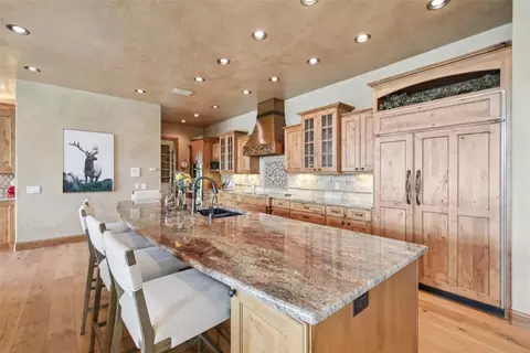 Kitchen - 17 James Ct, Dillon, CO 80435 photo 3 of 5