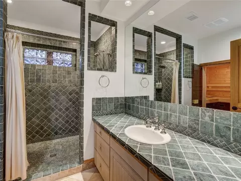 Bath - 840 Penstemon Rd, Keystone, CO 80435 photo 6 of 6