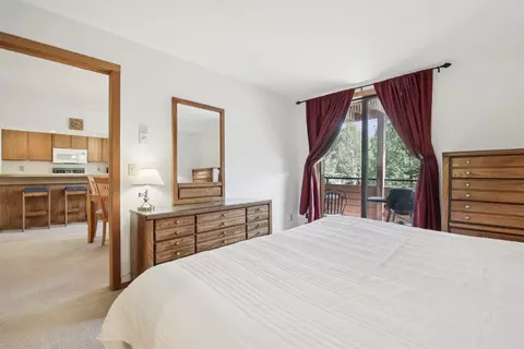 Bedroom - 210 E La Bonte St #121, Dillon, CO 80435 photo 1 of 5