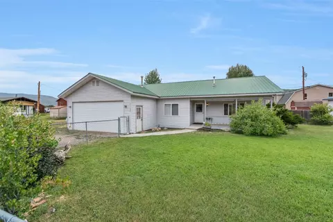 21730 3rd Ave, Phippsburg, CO 80469