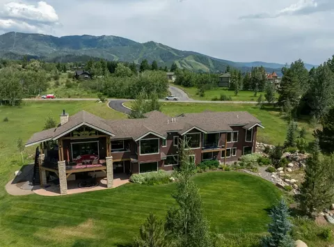 1200 Anglers Dr, Steamboat Springs, CO 80487