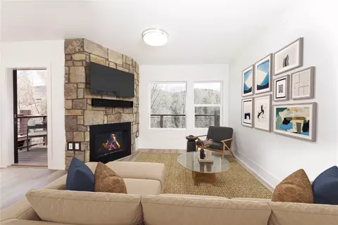 1044 Blue River Pkwy #C-206, Silverthorne, CO 80498