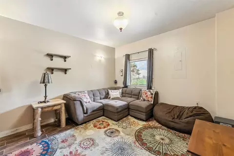 Living - 615 Piney Acres Cir, Dillon, CO 80435 photo 5 of 6