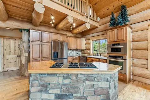 615 Piney Acres Cir, Dillon, CO 80435