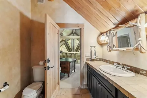 Bath - 204 Mt Royal Drive Dr, Frisco, CO 80443 photo 3 of 4
