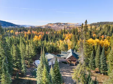 26765 El Dorado Dr, Clark, CO 80428