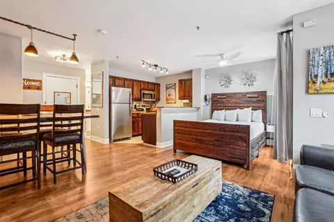100 S Park Ave #E212, Breckenridge, CO 80424