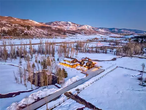 31834 Clatte Ln, Steamboat Springs, CO 80487