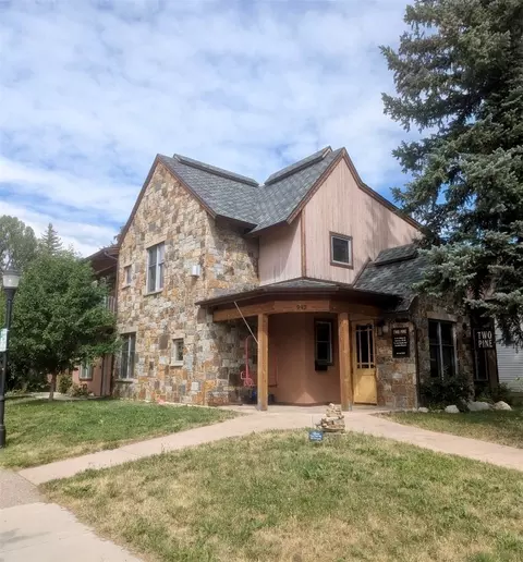 942 Oak St #2, Steamboat Springs, CO 80487