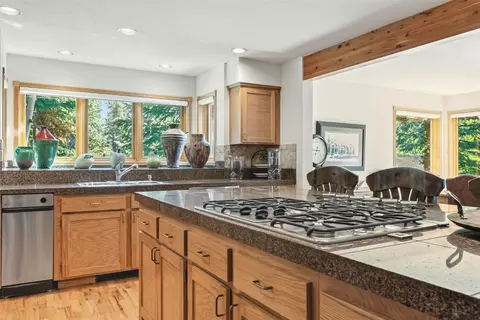 Kitchen - 272 Penstemon Rd, Keystone, CO 80435 photo 3 of 4
