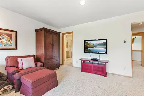 Bedroom - 272 Penstemon Rd, Keystone, CO 80435 photo 4 of 10