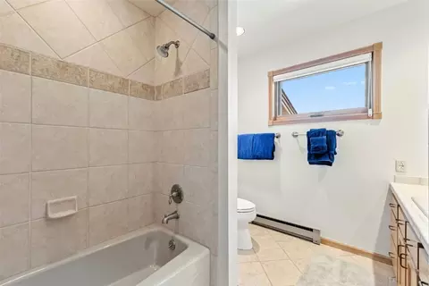 Bath - 272 Penstemon Rd, Keystone, CO 80435 photo 7 of 8