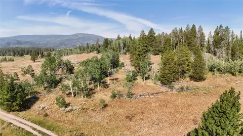 33568 Seneca Trl, Oak Creek, CO 80467