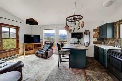 Kitchen - 1703 Elk Run Rd, Silverthorne, CO 80498 photo 4 of 5