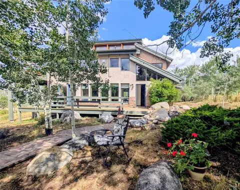 Exterior - 1703 Elk Run Rd, Silverthorne, CO 80498 photo 2 of 9