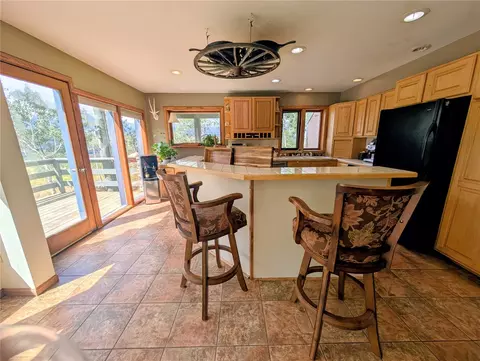 Kitchen - 1703 Elk Run Rd, Silverthorne, CO 80498 photo 2 of 5