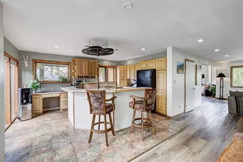 Kitchen - 1703 Elk Run Rd, Silverthorne, CO 80498 photo 3 of 5