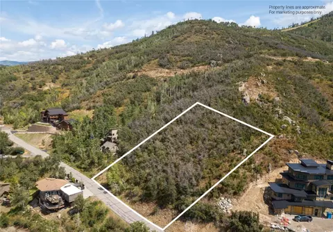 2800 Laurel Ln, Steamboat Springs, CO 80487