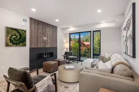 80 W Main St #205, Frisco, CO 80443