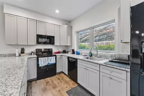 Kitchen - 83 Ermine Rd #3A, Dillon, CO 80435 photo 3 of 5