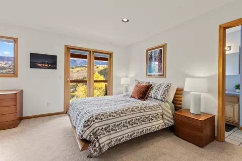 Bedroom - 1007 Blue Ridge Rd, Silverthorne, CO 80498 photo 5 of 9