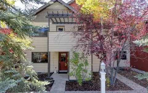3464 Sunburst Ct, Steamboat Springs, CO 80487