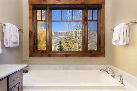 Bath - 1330 Golden Eagle Rd, Silverthorne, CO 80498 photo 2 of 5
