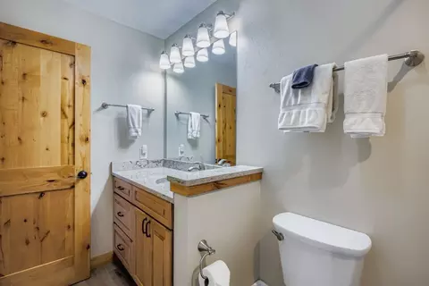160 E La Bonte St #306, Dillon, CO 80435 photo 21