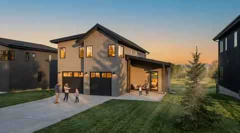 2651 New Heights Dr, Steamboat Springs, CO 80487