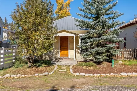 210 Missouri Ave, Steamboat Springs, CO 80487