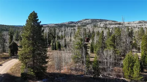 22523 Cheyenne Trl, Oak Creek, CO 80467