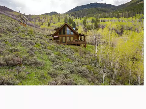 24110 Arapahoe Rd, Oak Creek, CO 80467