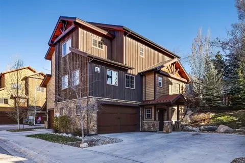 453 Willett Heights Ct, Steamboat Springs, CO 80487