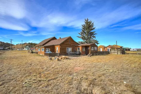 73 Mid Land Ave, Hartsel, CO 80449