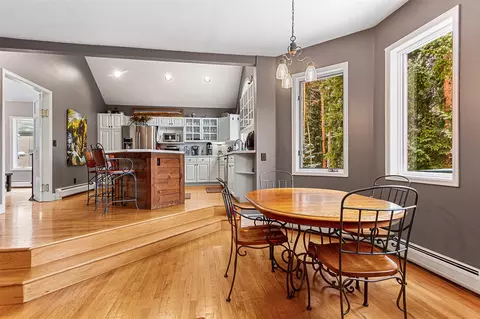 Dining - 181 Tomahawk Ln, Breckenridge, CO 80424 photo 1 of 3