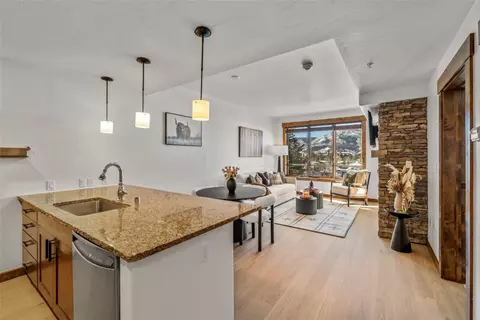 1175 Bangtail Way #2106, Steamboat Springs, CO 80487
