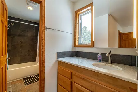 Bath - 5291 5293 Montezuma Rd, Montezuma, CO 80435 photo 3 of 5