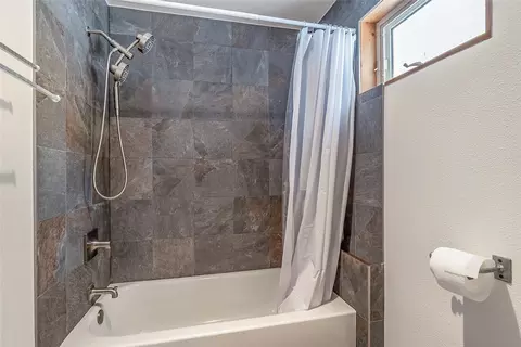 Bath - 5291 5293 Montezuma Rd, Montezuma, CO 80435 photo 4 of 5