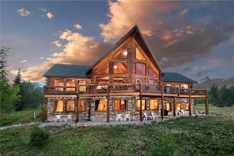 596 Aspen Dr, Silverthorne, CO 80498